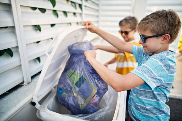 Best Attic Cleanout Services  in Raintree Plantation, MO